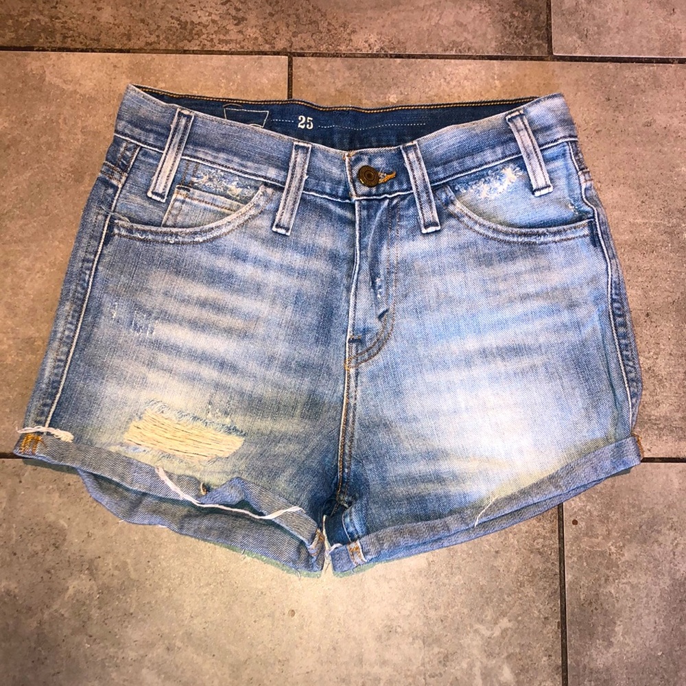 Levi shorts